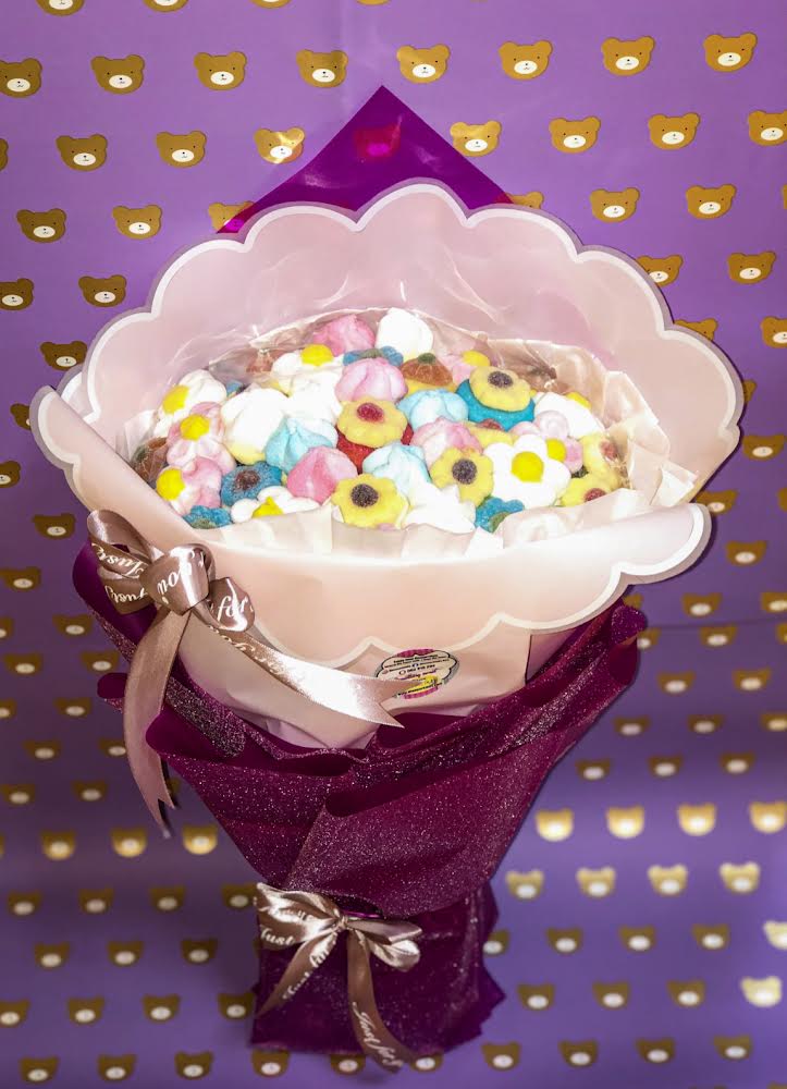 Buket od marshmallows i gumenih bombona