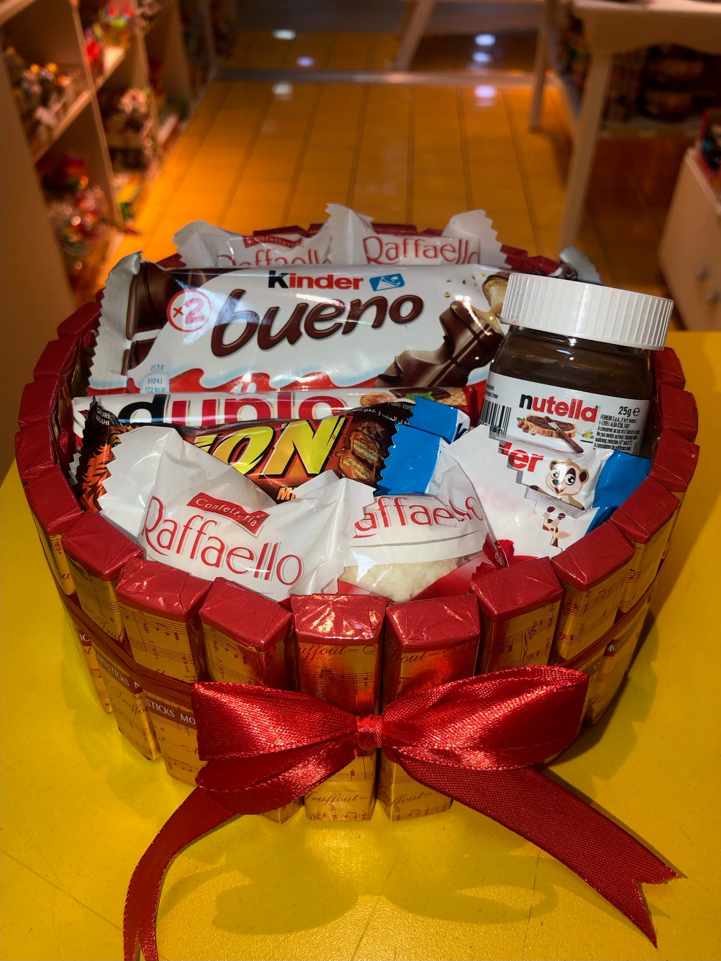 Torta od slatkiša/Mozzart okrugla