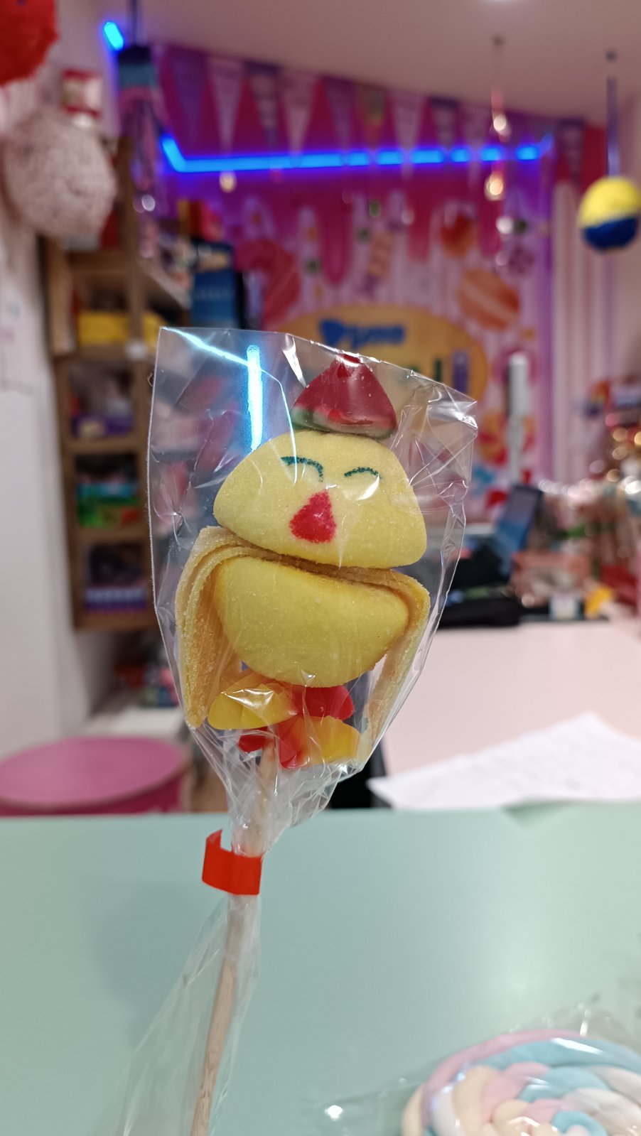 Marshmallov pile ražnjić